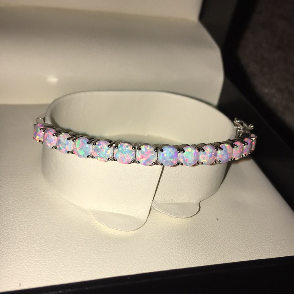 Fred Meyer Jewelers Bracelet